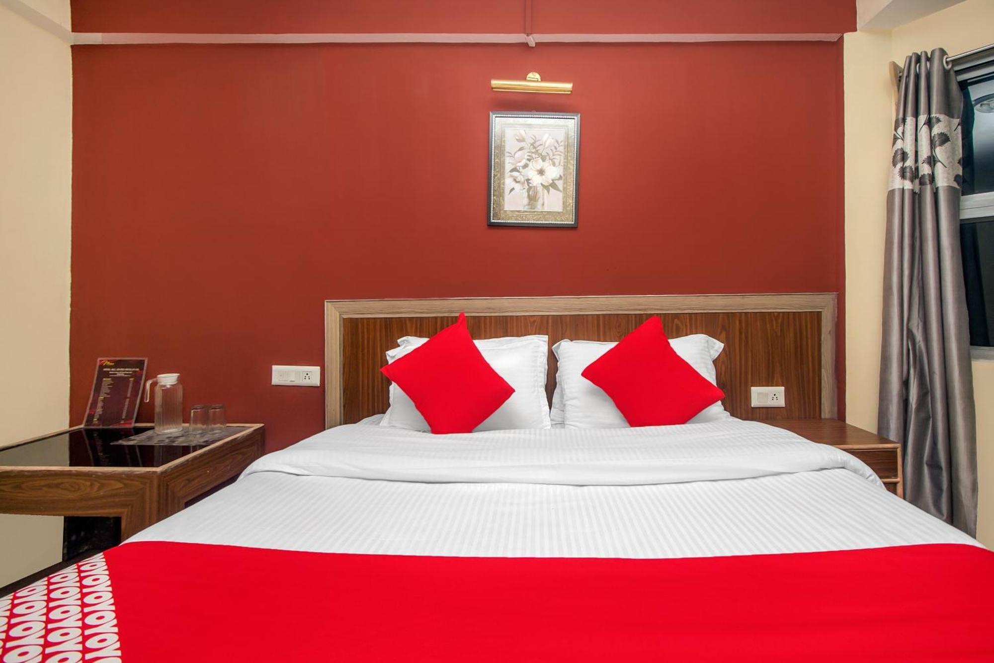Hotel Hill Grand Himalaya Ghum Esterno foto
