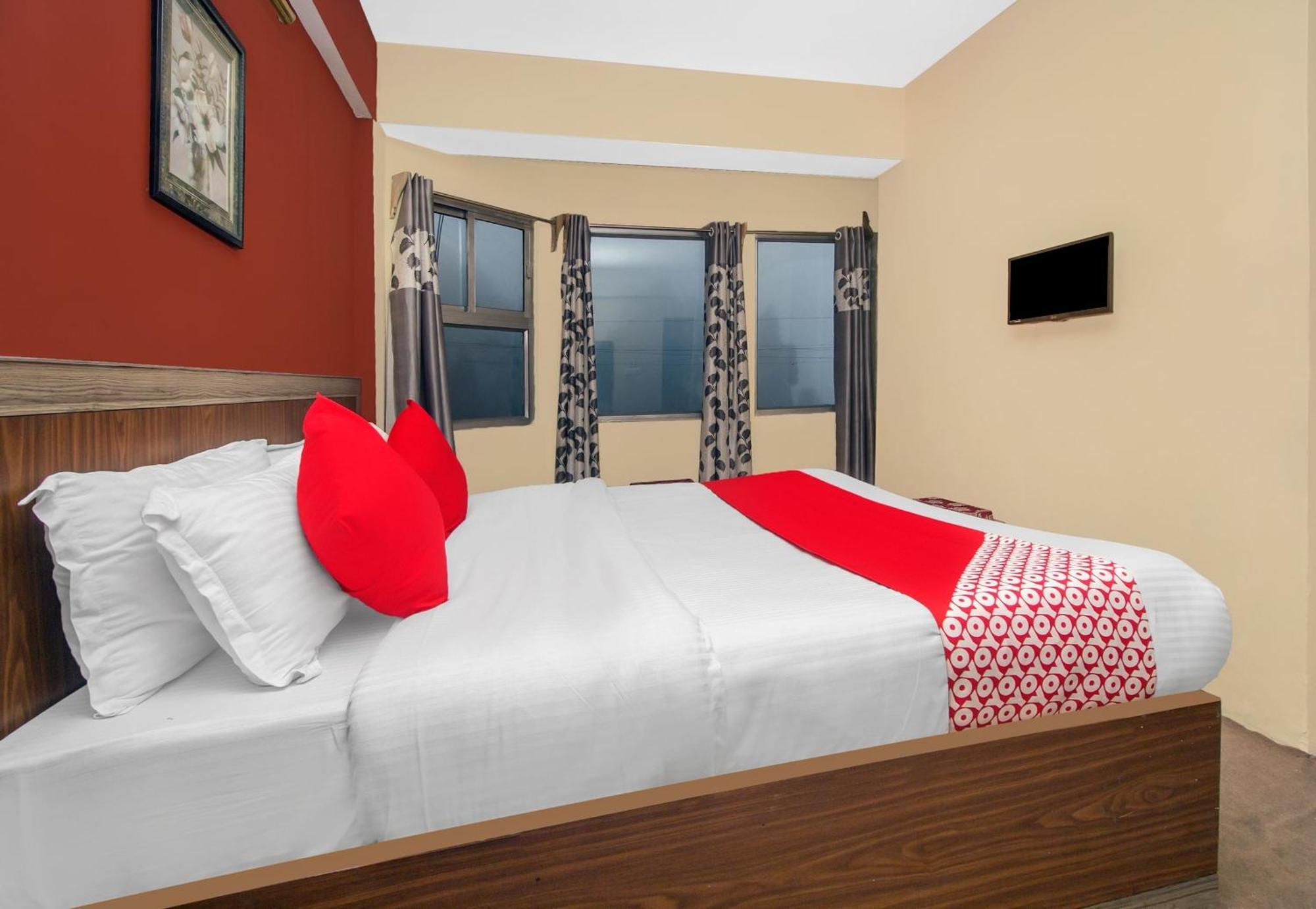 Hotel Hill Grand Himalaya Ghum Esterno foto